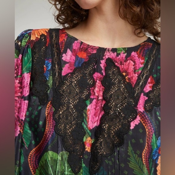 NWT Farm Rio Black Blooming Garden Blouse - Picture 11 of 13